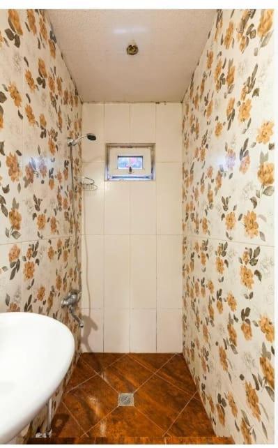 Cozy, Warm & Cheap Apartment Tbilisi Luaran gambar